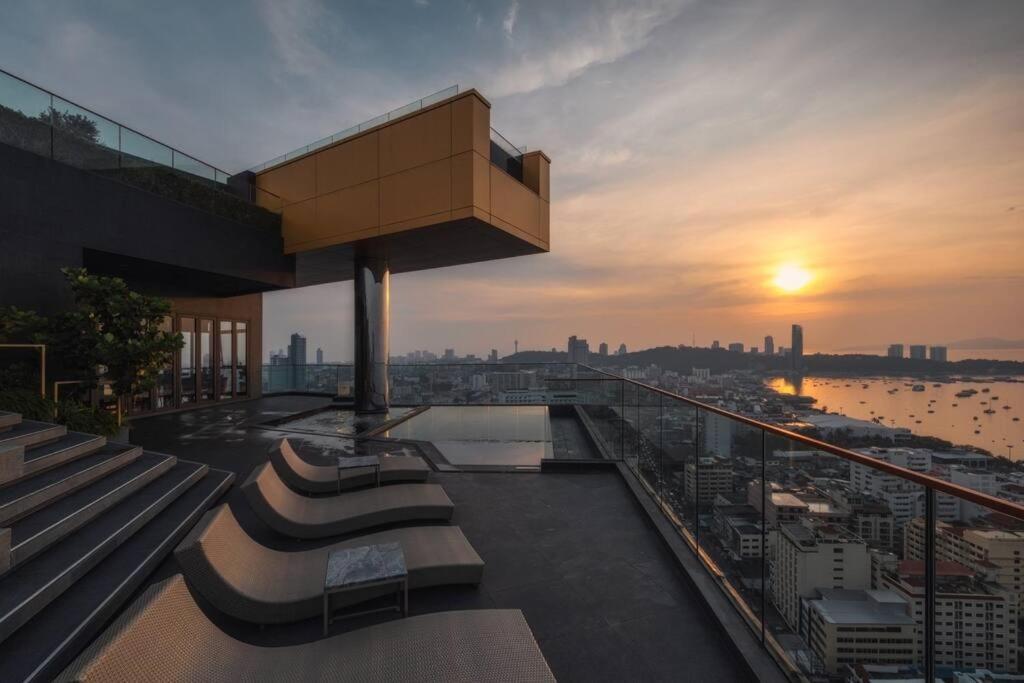 Edge Central Pattaya Bj 88 Exteriör bild